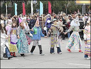    Карнавальное шествие