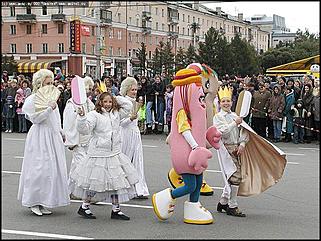    Карнавальное шествие