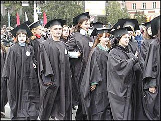    Карнавальное шествие