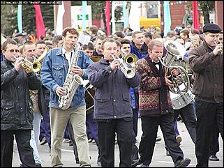    Карнавальное шествие