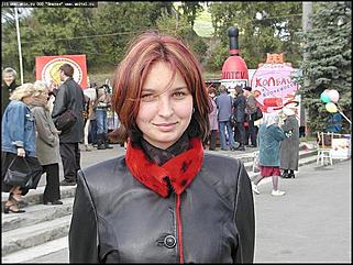    Город празднует