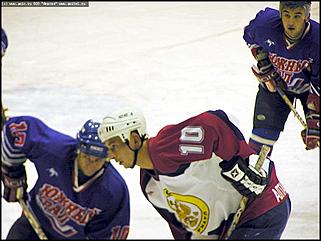    В повторном матче "Мотора" и "Южного Урала" победу одержали гости