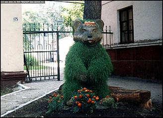    Октябрьскому району 65 лет