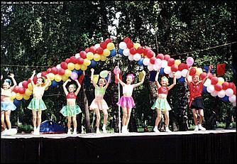    Октябрьскому району 65 лет