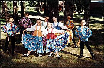    Октябрьскому району 65 лет