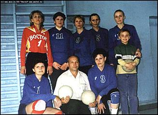    Октябрьскому району 65 лет