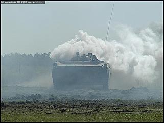    Показательные выступления бронетанковой техники и авиашоу