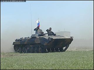   Показательные выступления бронетанковой техники и авиашоу
