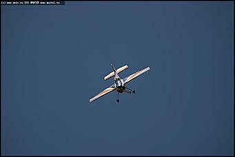    Показательные выступления бронетанковой техники и авиашоу