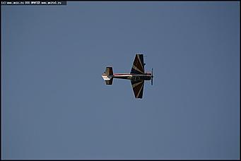    Показательные выступления бронетанковой техники и авиашоу