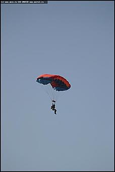    Показательные выступления бронетанковой техники и авиашоу