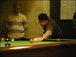    "Федерация бильярдного спорта края проводит командный турнир по американскому пулу между информационными спонсорами федерации."