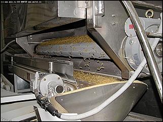    Экскурсия школьников на "Алмак"