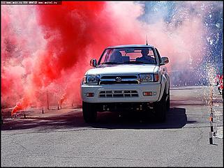    Презентация первых собранных в крае автомобилей "Адмирал"