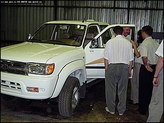    Презентация первых собранных в крае автомобилей "Адмирал"