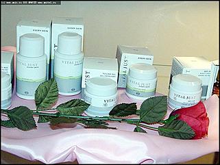    "Индустрия красоты" и "Индустрия моды"