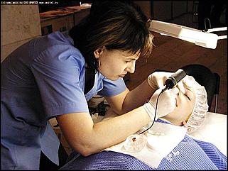    "Индустрия красоты" и "Индустрия моды"