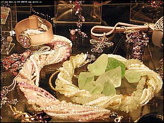    "Индустрия красоты" и "Индустрия моды"