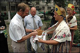    Лучший дом, общежитие, подъезд, двор, площадка и балкон Барнаула