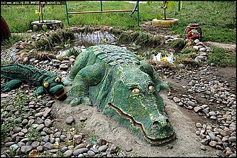    Лучший дом, общежитие, подъезд, двор, площадка и балкон Барнаула