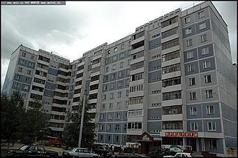    Лучший дом, общежитие, подъезд, двор, площадка и балкон Барнаула