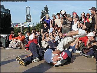    Фестиваль по брейк-дансу