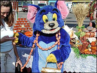    Выставки народного промысла