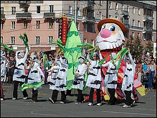    Карнавальное шествие