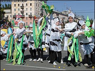    Карнавальное шествие