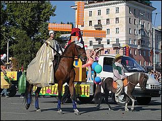    Карнавальное шествие