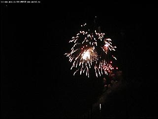    Праздничный салют