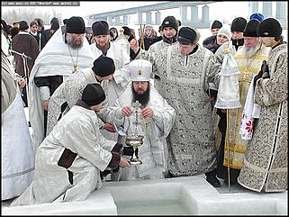    Крещение. Чин великого освящения воды в Оби