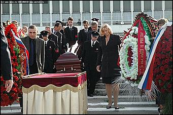    Последние минуты прощания с Михаилом Евдокимовым в Барнауле