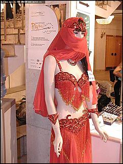    Выставки "Индустрия красоты" и "Индустрия моды"