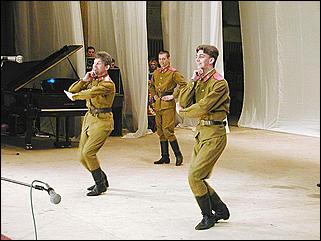    Гала-концерт "Феста 2002".<br>Закрытие фестиваля