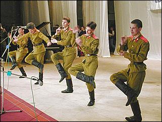    Гала-концерт "Феста 2002".<br>Закрытие фестиваля