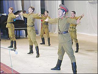    Гала-концерт "Феста 2002".<br>Закрытие фестиваля