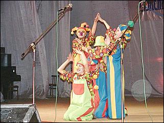    Гала-концерт "Феста 2002".<br>Закрытие фестиваля