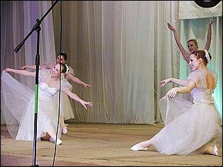    Студенческий фестиваль "Феста 2002"