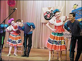    Студенческий фестиваль "Феста 2002"