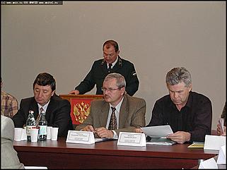    Совещание "О мерах по усилению охраны лесов от пожаров на территории Алтайского края" С. Ларичиха Тальменского района Алтайского края