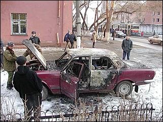    Сгорела машина ДПС.