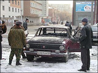    Сгорела машина ДПС.