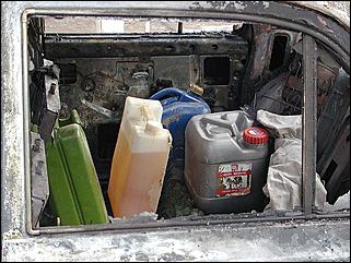    Сгорела машина ДПС.