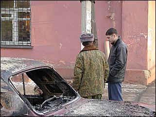    Сгорела машина ДПС.