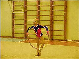    "Соревнования по художественной гимнастике ДЮСШ Барнаула /24-25.12.2001/"