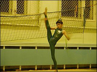    "Соревнования по художественной гимнастике ДЮСШ Барнаула /24-25.12.2001/"