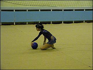    "Соревнования по художественной гимнастике ДЮСШ Барнаула /24-25.12.2001/"