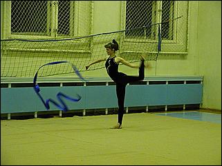    "Соревнования по художественной гимнастике ДЮСШ Барнаула /24-25.12.2001/"