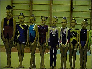    "Соревнования по художественной гимнастике ДЮСШ Барнаула /24-25.12.2001/"